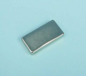 MAGNES PROSTOKĄTNY 20x10x3mm