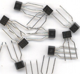 C102M PNP 0,05A 66V TRANZYSTOR