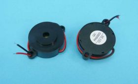 BUZZER Z GENERATOREM 12V CIĄGŁY 32x15