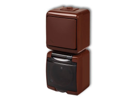 JUNIOR IP54 Wyłącznik schodowy z gniazdem pojedynczym z uziemieniem (klapka dymna: bez przesłon) brązowy 4WGHP-3d KARLIK