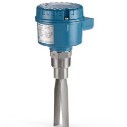 Przełącznik poziomu Widełko wibracyjne Montaż na obudowie Przekaźnik Aluminium malowane proszkowo 25m