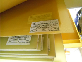 Płyta szkło-epoksydowa FR-4 / wałek szkło-epoksydowy TSE ARV