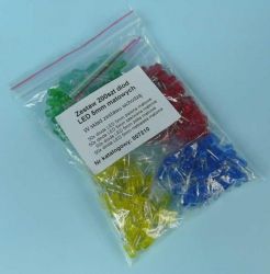 ZESTAW DIÓD LED 5mm MATOW. 200szt 4-KOL.