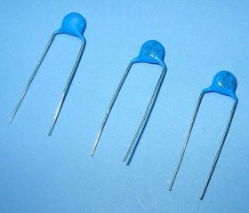 150pF/3kV 10mm 10% KOND.CERAM.100SZT