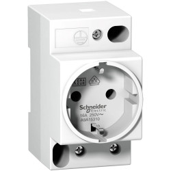 Schneider Electric A9A15310 Socket 16A 2P&#x2B;E 250V single piece