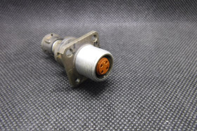 2RM14BPE4G1W1 Złącze 4 pin gniazdo GEO.364.126TU