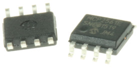Nadajnik-odbiornik CAN IEC 61000-4-2 SOIC 8-pinowy RX/TX: 1 1Mbps