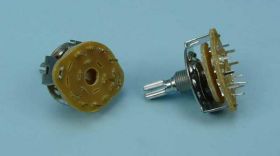 1-SEK 1-10 POZ 0,3A/125V PRZEŁ.OBROTOWY