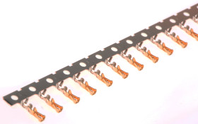 Zacisk zagniatany Żeński Amphenol Communications Solutions Minitek 30AWG Obudowa złącza Minitek