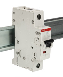 Wyłącznik nadprądowy MCB, Typ D, 1-biegunowy, 32A, 253V, 72V, na szynę DIN, ABB S201-D32, S200