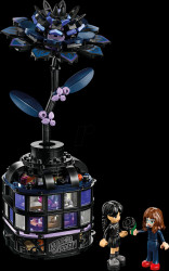 76784 LEGO® Wednesday - Black Dahlia