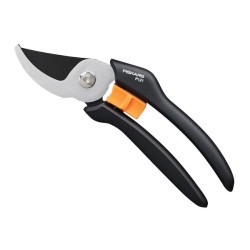 Fiskars 1057160 P121 Solid&#x2122; Bypass Pruner