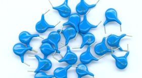 470pF/1500V r=7,5mm KONDENSATOR (10 SZTUK)