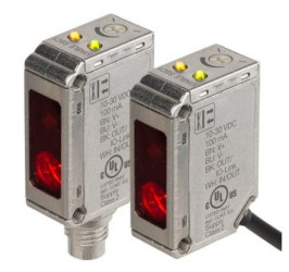 Czujniki fotoelektryczne Tłumienie tła w obudowie prostokątnej RS PRO NPN/PNP zakres 200 mm Podczerwień