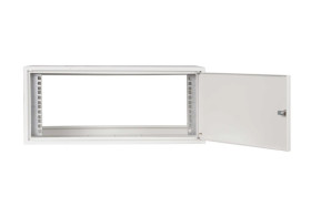 Szafa wisząca SIMPLE 19 cali 4U 555x400mm IP30 ściany boczne pełne, drzwi pełne RAL 7035 SZWS-19-4U-40-DP 19-8005SZWS-19-4U-40