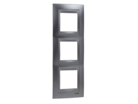 UNICA TOP Ramka 3 potrójna pionowa glossy chrome MGU66.006V.038 SCHNEIDER ELECTRIC