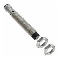 Czujnik zbliżeniowy M12 Indukcyjny 5 mm Omron Niewpuszczany 10 → 30 V DC długość 74mm Gwintowany
