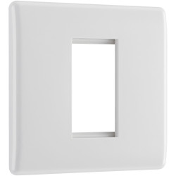 BG 8EMS1 White Nexus Moulded Single Square Front Plate