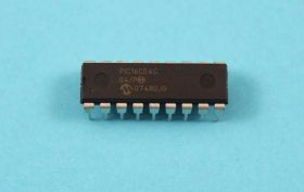 PIC-16C54C/04/P DIP-18 UKŁAD
