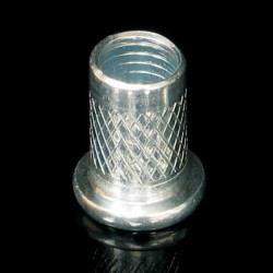 Nakrętka M10 do wieszaków MN 10_ZNCR