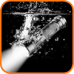 Latarka LED aluminiowa kieszonkowa 200 lm, ZOOM, IPX7, 3XAAA