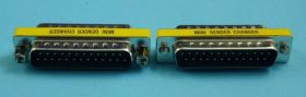 ADAPTOR DB-25M/DB-25M GENDER CHANGER