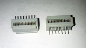 Two 16 pins dip flatcable connectors