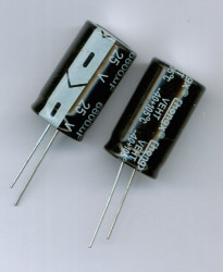 6800uF/25V/105C 18x32MM KONDENSATOR ELEKTROLITYCZNY