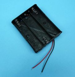 3x18650 UCHWYT BATTERY HOLDER