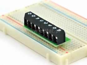 Złącze AK 8-pinów czarne do płytki stykowej