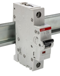 Wyłącznik nadprądowy MCB, Typ C, 1-biegunowy, 50A, 230V, 72V, na szynę DIN, ABB S201-C50, S200