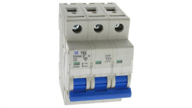 Wyłącznik Instalacyjny Nadprądowy Nadmiarowoprądowy 3P 3M C 32A 6Ka 490464 Ebs9b