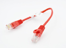 Patchcord RJ45 UTP 5e, długość 0,5m - czerwony
