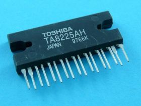 TA-8225 UKŁAD