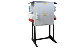 Rozdzielnica budowlana ERB100A1 na stojaku, IP54, gniazda: 4x CEE 32A, 8x GS 230V, wyłącznik główny