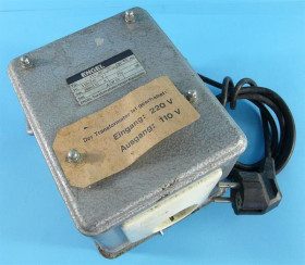 VTG-35 220/110V 350VA AUTOTRAFO W OB.METALOWEJ