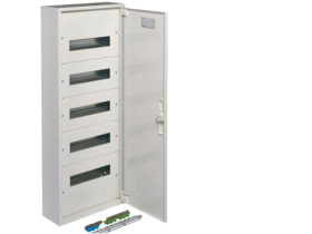 Rozdzielnica natynkowa 60 modułowa 5x12M drzwi metal z zaciskami PE/N IP30 FW512WT HAGER