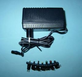 ZIU-100-220V 3/4,5/6/7,5/9/12V/1,25A WT