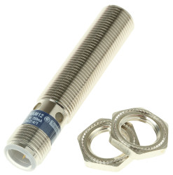 Czujnik zbliżeniowy M12 Indukcyjny 4 mm Telemecanique Sensors Wpuszczany 12 → 48 V dc długość 62mm Gwintowany