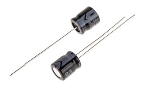 Kondensator 100μF 16V dc Radialny, Otwór przelotowy RS PRO roztaw: 2.5mm 6 (Dia.) x 7mm