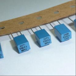 1.5nF 63V Kondensator MKT 1% r=5mm