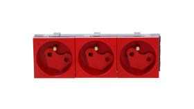 Gniazdo Modułowe Potrójne Z Blokadą I Kluczem Czerwone Wp45x4577