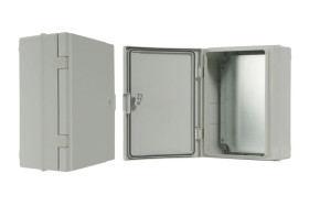Obudowa hermetyczna 265x355x152 IP65 z płytą montażową C.1601