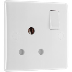 BG 899 White Nexus Moulded Single Round Pin Switched 15A Socket