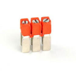 Mikroprzełącznik Wyprowadzenie śrubowe z izolacją RS PRO Pełne bloki zaciskowe 2,5 RS Pro 25A Montaż na śrubę