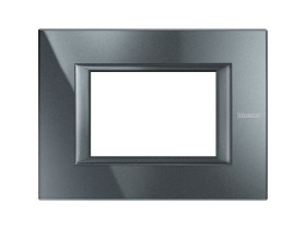 AXOLUTE Ramka 1 pojedyncza prostokątna 3 moduły AXOLUTE antracyt HA4803HS LEGRAND