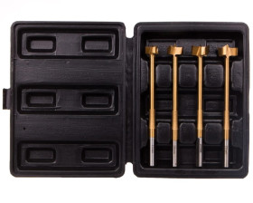 Komplet frezów do drewna uniwersalne fi 15 18 20 22 mm długość 130 mm ostrza pokryte azotkiem tytanu 57H246 /4szt./