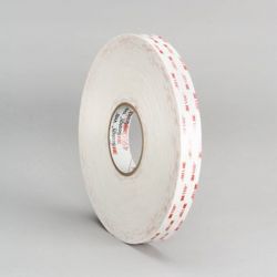 3M VHB 4930P Taśma dwustronnie klejąca akrylowa 15 mm x 33 m, gr. 0,6mm