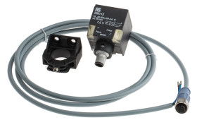 Czujnik zbliżeniowy Indukcyjny 25 mm RS PRO Niewpuszczany 10 → 30 V dc długość 46mm w obudowie prostokątnej