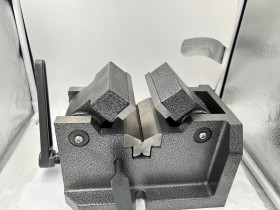 Imadło Imadło frezarskie rozstaw szczęk 100mm RS PRO Otwarcie szczęk 80mm